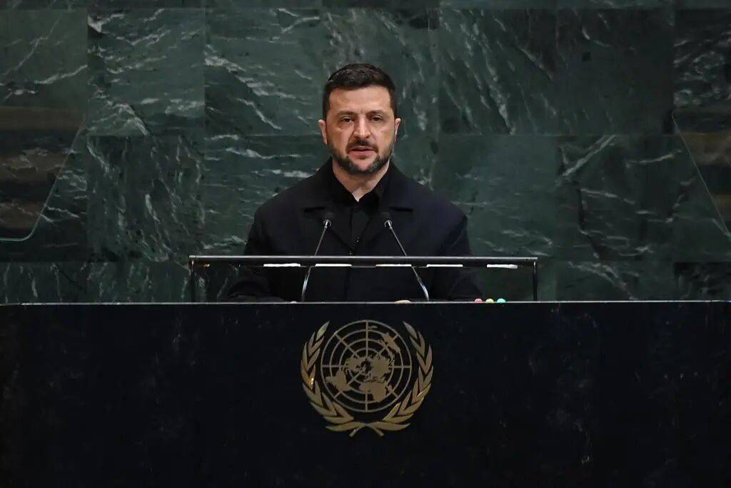 皇冠代理管理端_普京称3500名乌军被包围皇冠代理管理端，泽连斯基承认前线愈发艰难，美欧乌开始新一轮磋商